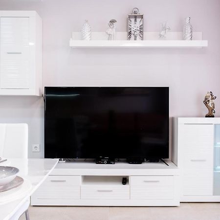New 2020 Residencial Aqua Beach -Apartment Torrevieja Center 外观 照片